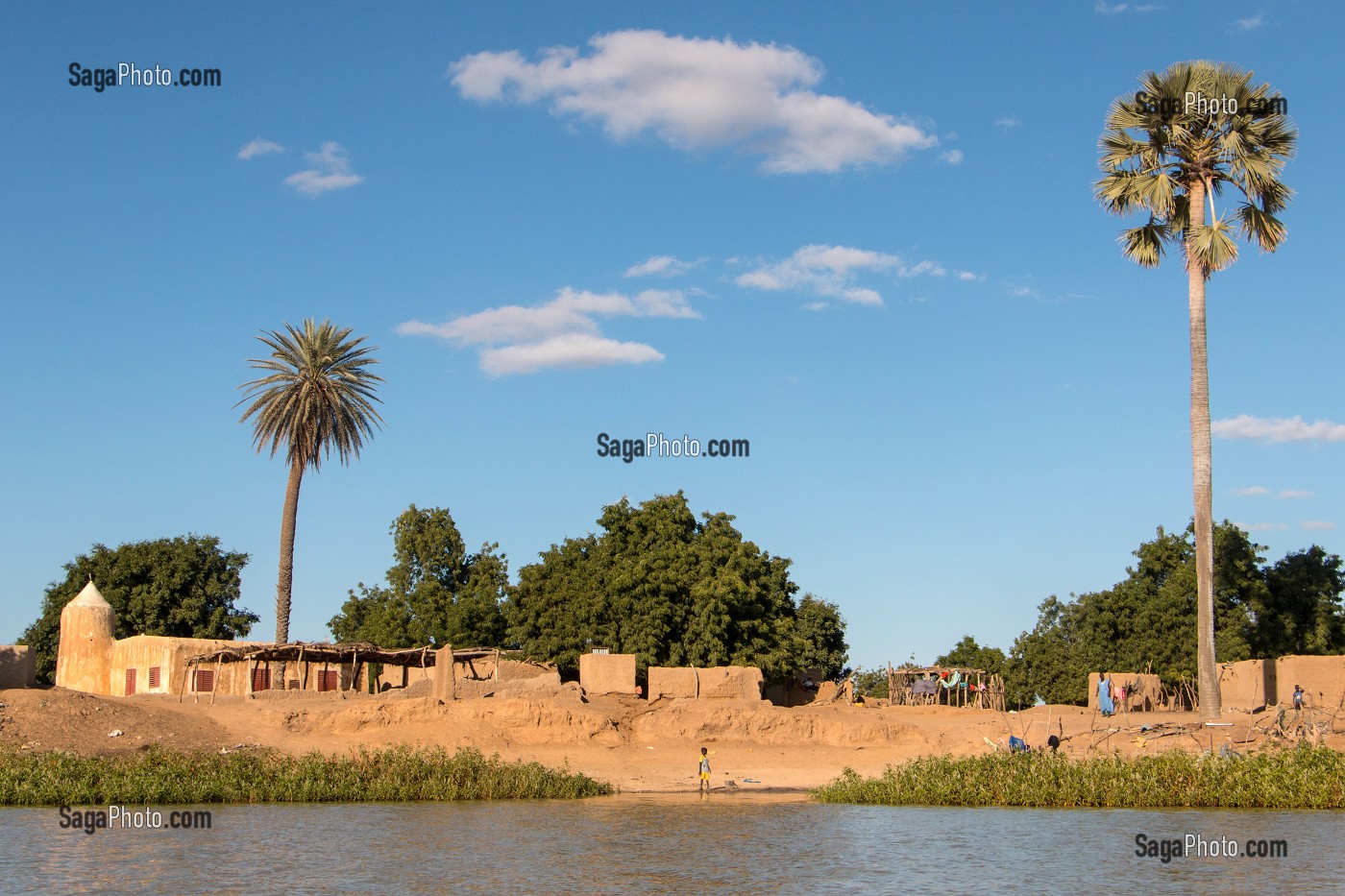 MOSQUEE DU VILLAGE MAURE DE SALDE SUR LES BERGES DU FLEUVE SENEGAL, MAURITANIE, AFRIQUE DE L'OUEST 