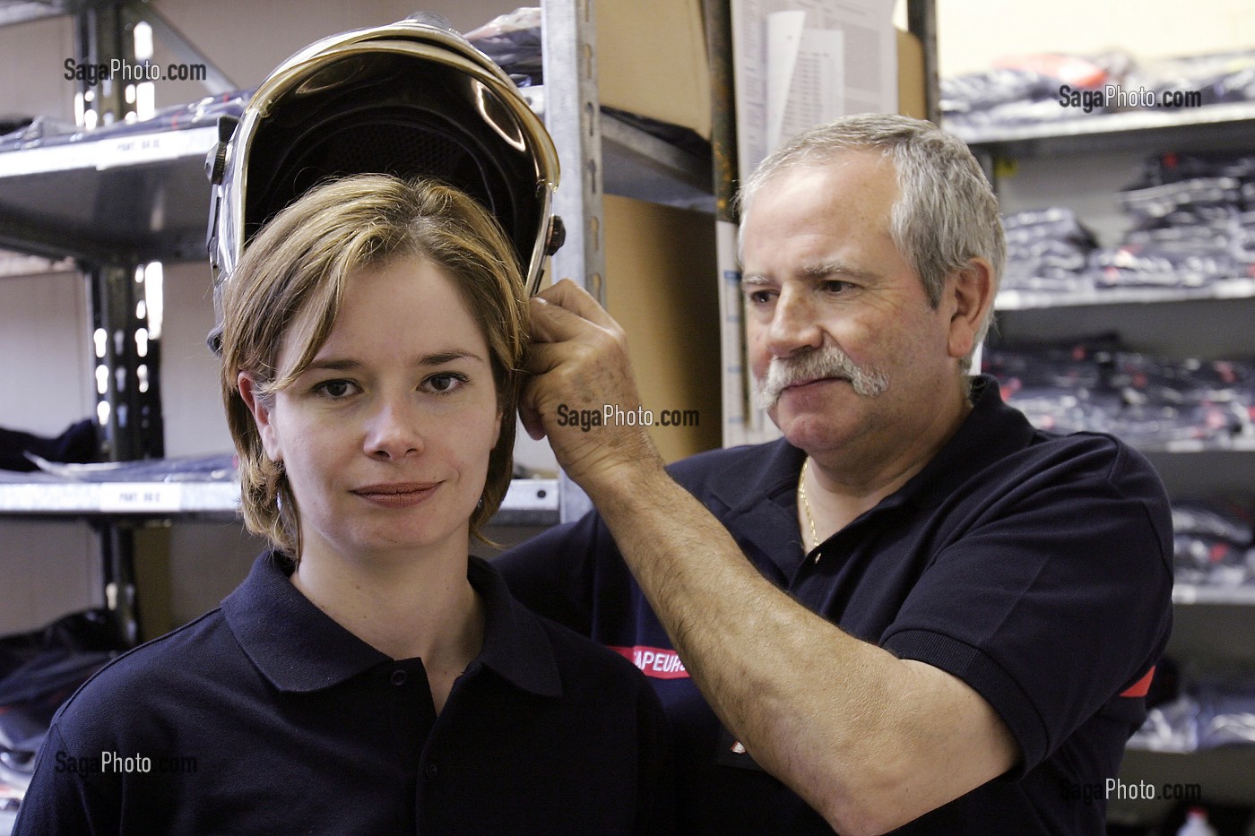 SERGENT GERARD TOSNA, SAPEUR-POMPIER PROFESSIONNEL ET SA FILLE STEPHANIE TOSNA, VOLONTAIRE AU CENTRE DE SECOURS DE LAVAL, MAYENNE (53), FRANCE 