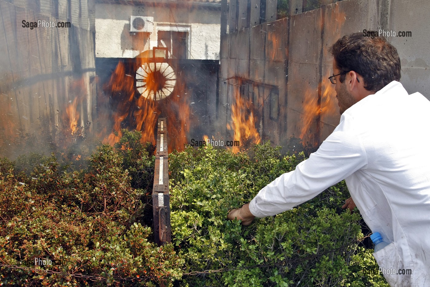 CENTRE D'ESSAIS ET DE RECHERCHE DE L'ENTENTE (CEREN), ENTENTE INTERDEPARTEMENTALE EN VUE DE LA PROTECTION DE LA FORET ET DE L'ENVIRONNEMENT CONTRE L'INCENDIE, GARDANNE, BOUCHES-DU-RHONE (13), FRANCE 