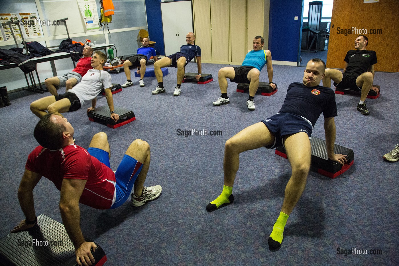 SEANCE DE STEP FITNESS, 24 HEURES AVEC LES SAPEURS-POMPIERS DU CENTRE DE SECOURS PRINCIPAL DE VICHY, ALLIER (03), FRANCE 