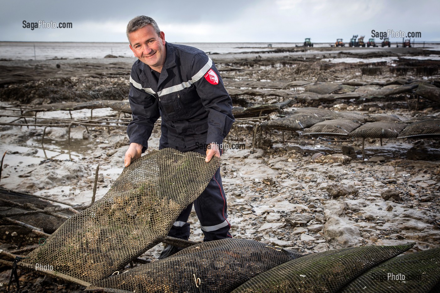 SERGENT-CHEF JEAN-MICHEL BASTARD, OSTREICULTEUR, OUVRIER OSTREICOLE, SAPEUR-POMPIER VOLONTAIRE AU CENTRE DE SECOURS DE BOUIN, VENDEE (85), FRANCE 