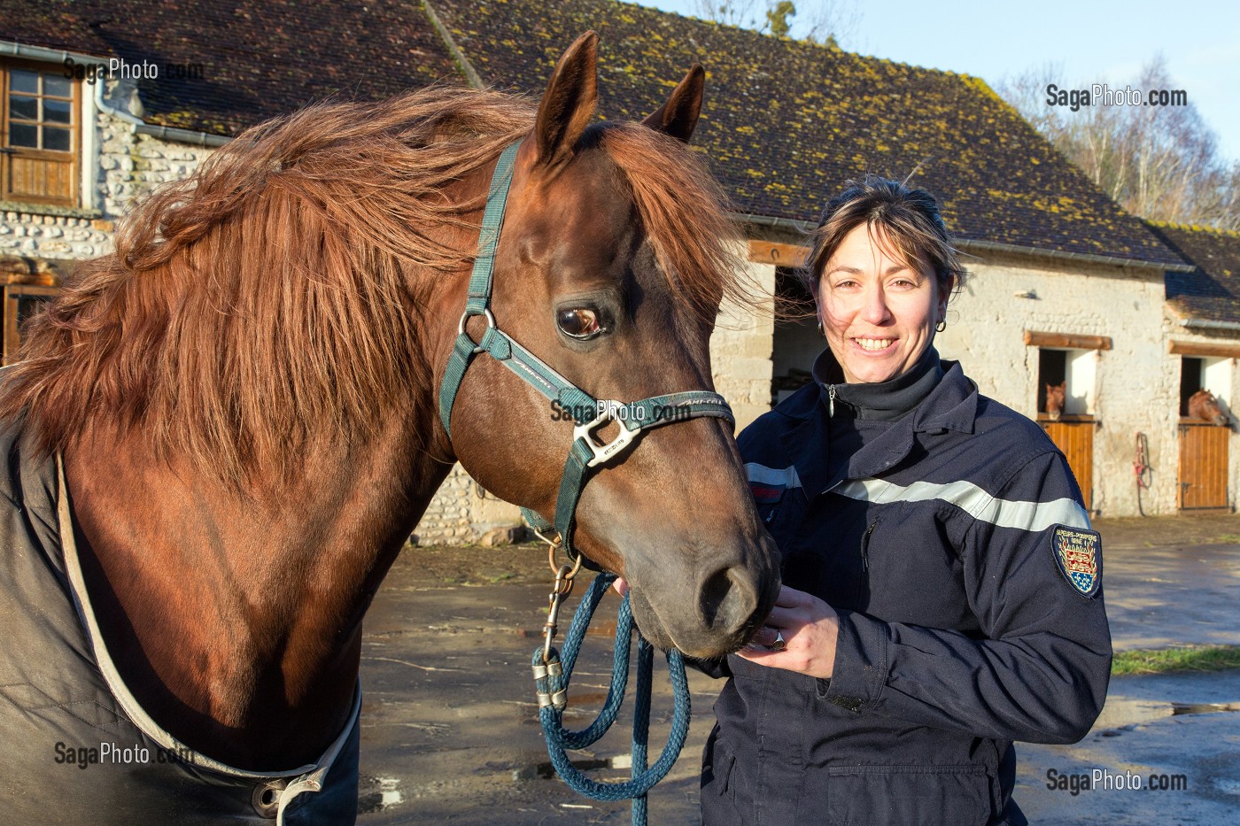 BERANGERE DE LAJUDIE, TECHNICIEN DENTAIRE EQUIN, CAPORAL SAPEUR-POMPIERS VOLONTAIRE AU CENTRE DE SECOURS DE CARROUGES (61), FRANCE 