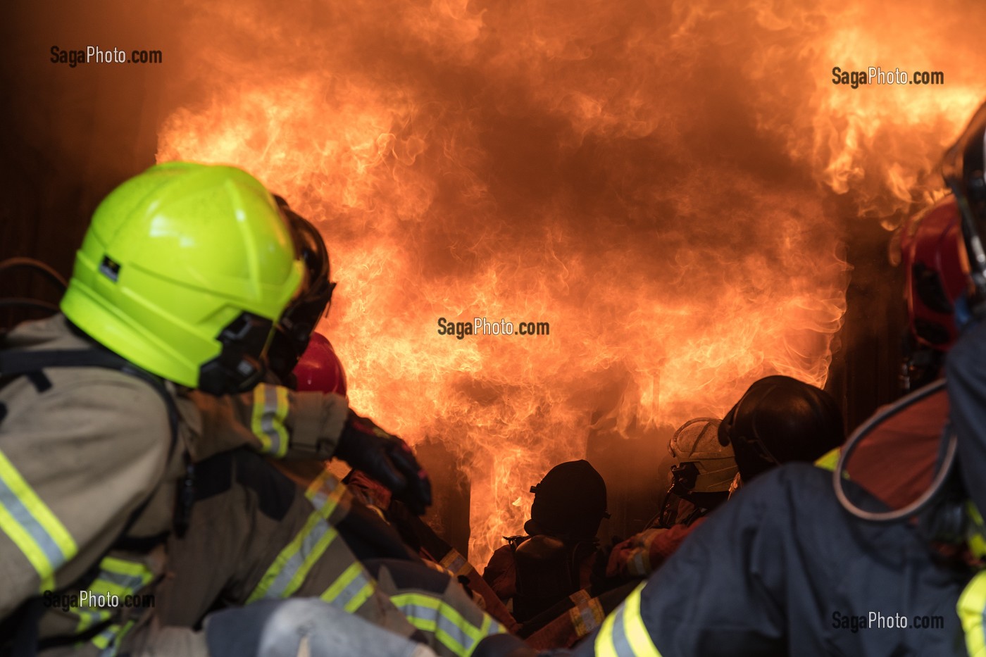 LE CAISSON A FEU PSC-RISC, LE SIMULATEUR DE PHENOMENES THERMIQUES, ATELIERS DES FIRE DAYS, AUXERRE (89), FRANCE 