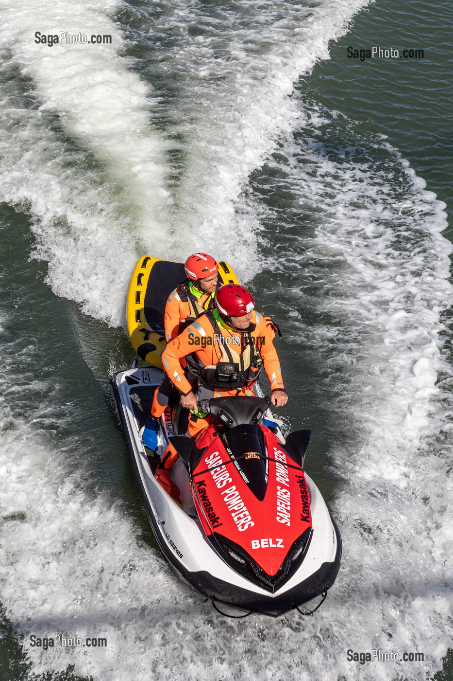 SCOOTER DES MERS POUR LE SECOURS AQUATIQUE DES SAPEURS-POMPIERS, VANNES, MORBIHAN, FRANCE 