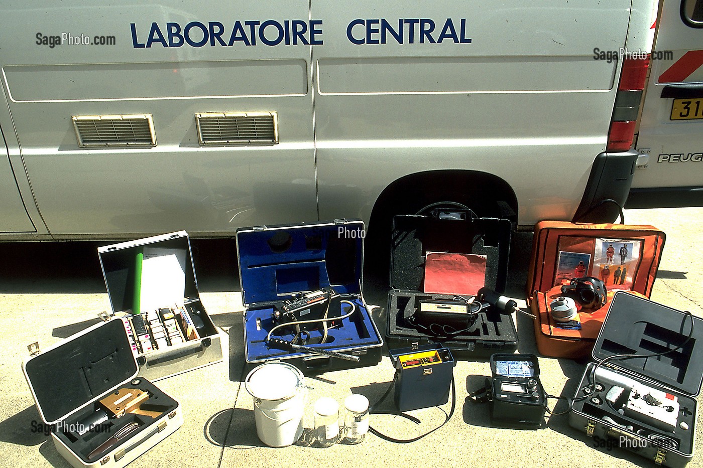LABORATOIRE CENTRAL DE LA PREFECTURE DE POLICE, RECHERCHE DES CAUSES D'INCENDIE, PARIS (75) 