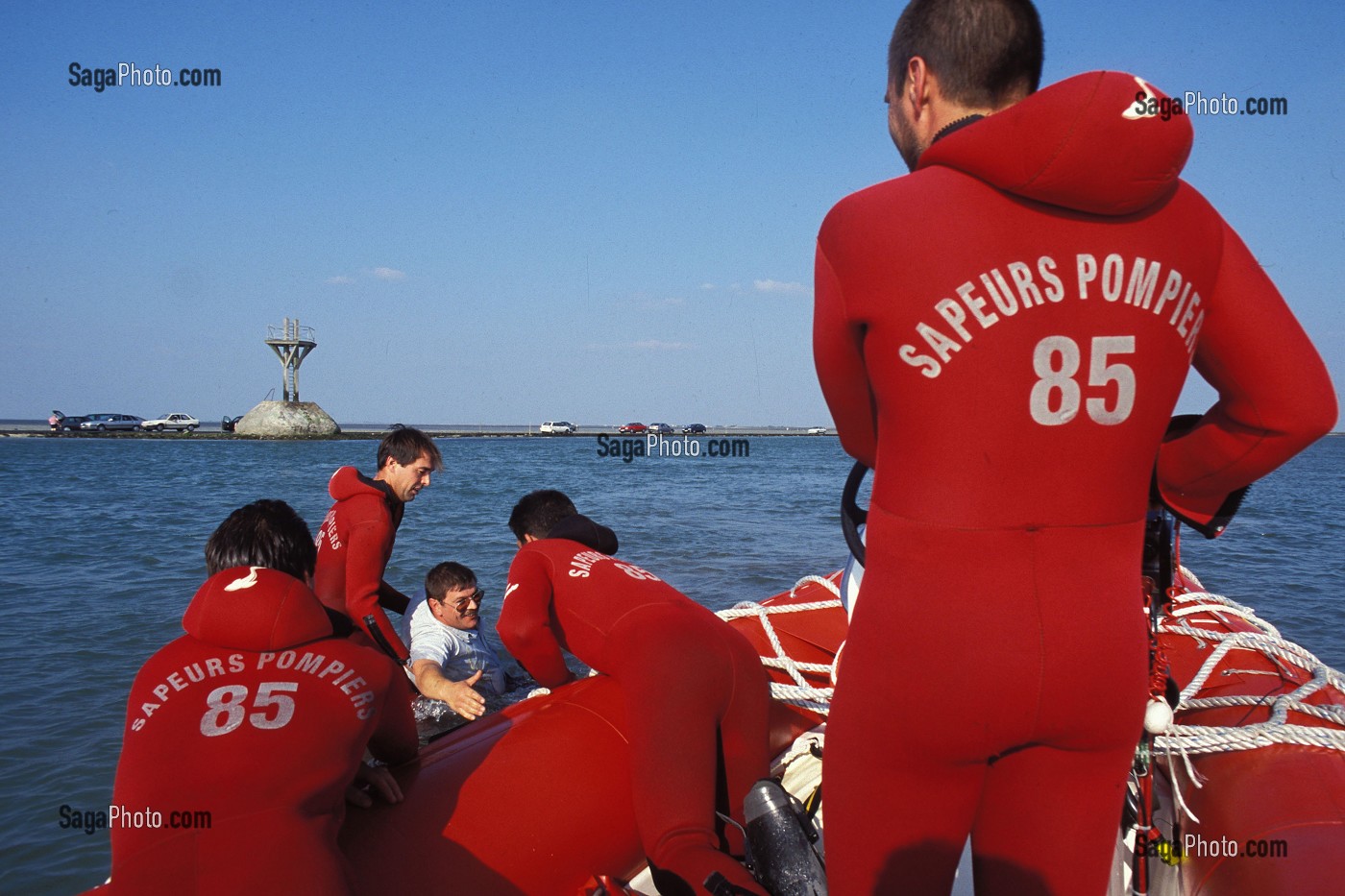 SAUVETAGE D'UNE VICTIME, TOMBEE A LA MER, PASSAGE DU GOIS, ILE DE NOIRMOUTIER, (85) VENDEE, PAYS-DE-LA-LOIRE, FRANCE 
