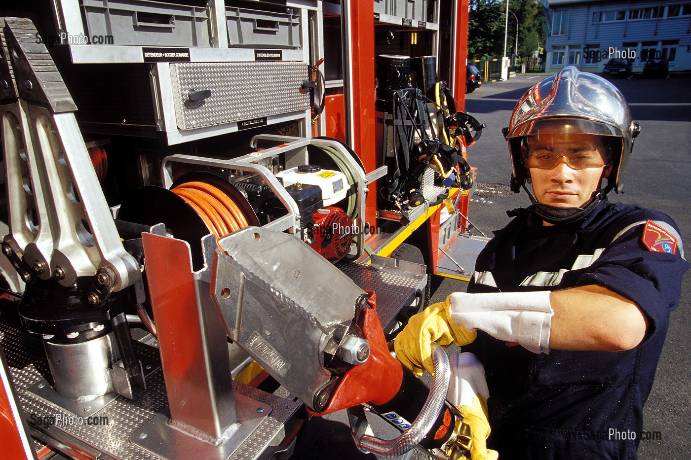 VSR, VEHICULE DE SECOURS ROUTIER ET SON ARMEMENT 