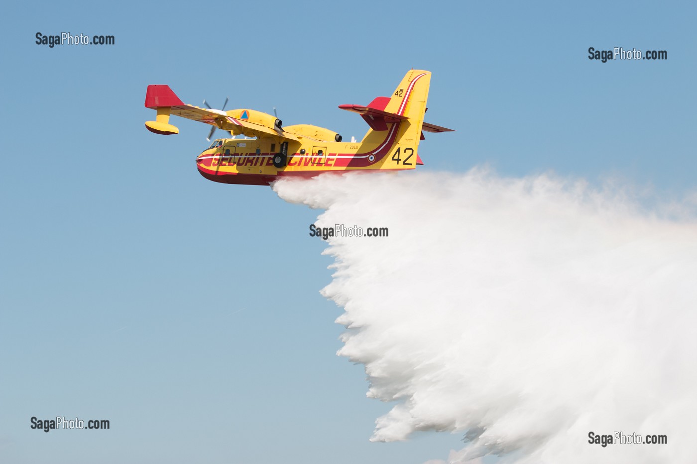 CANADAIR 