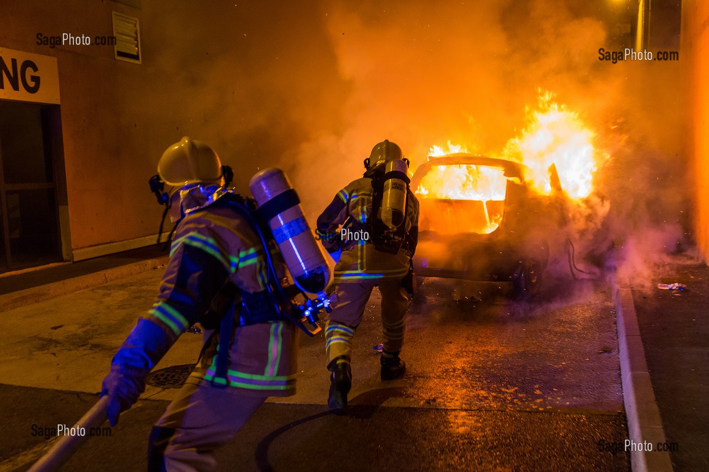 SAPEURS POMPIERS POLICE VIOLENCE URBAINE 