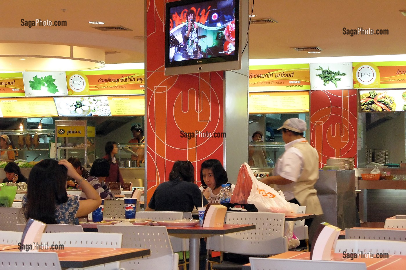 RESTAURANT BRANCHE, PLATINIUM FASHION MALL, QUARTIER DE PRATUNAM, BANGKOK, THAILANDE 