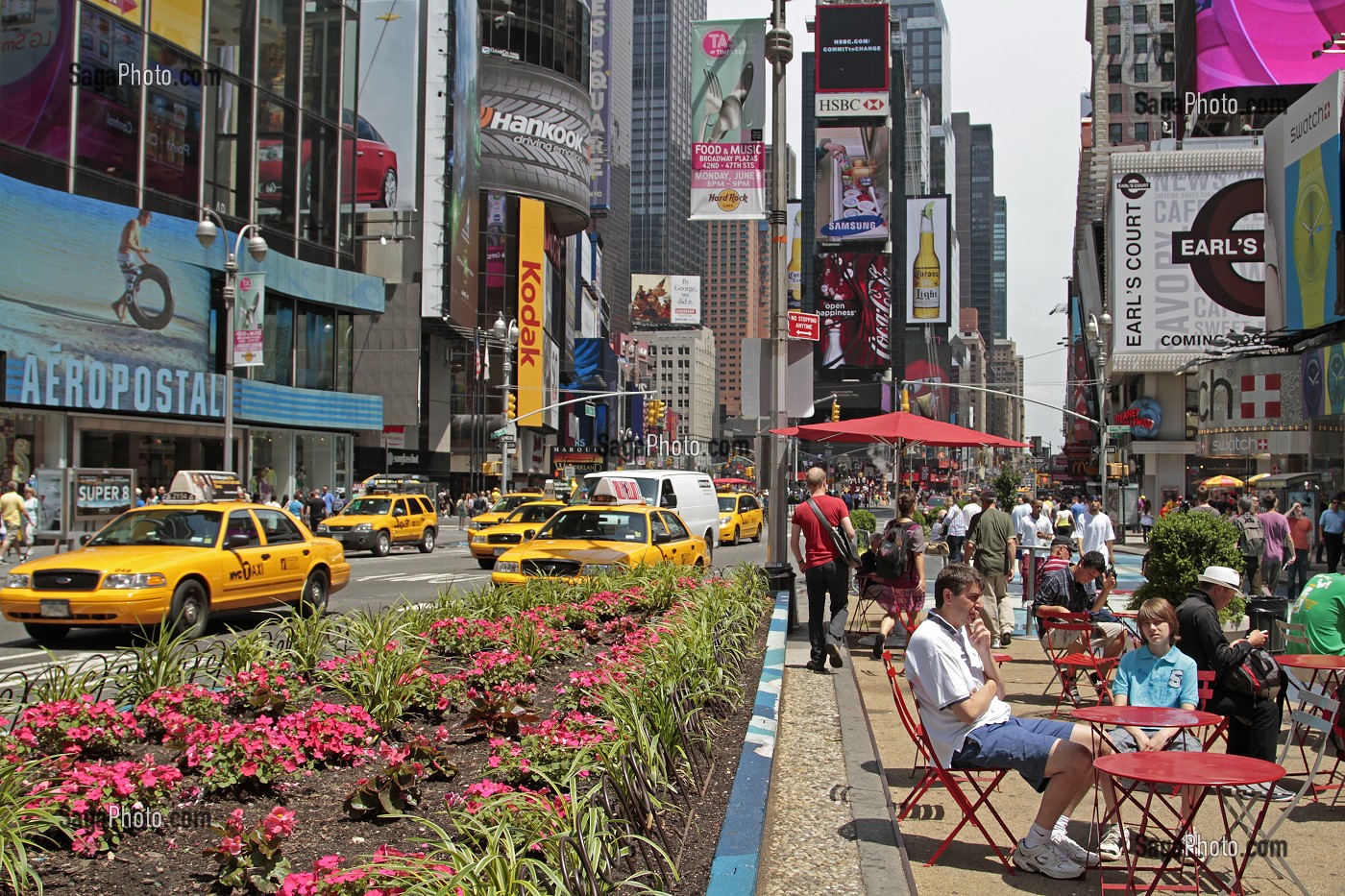 ZONE PIETONNE ET BUILDINGS DE TIMES SQUARE, QUARTIER DE MIDTOWN, MANHATTAN, NEW YORK CITY, ETAT DE NEW YORK, ETATS-UNIS 