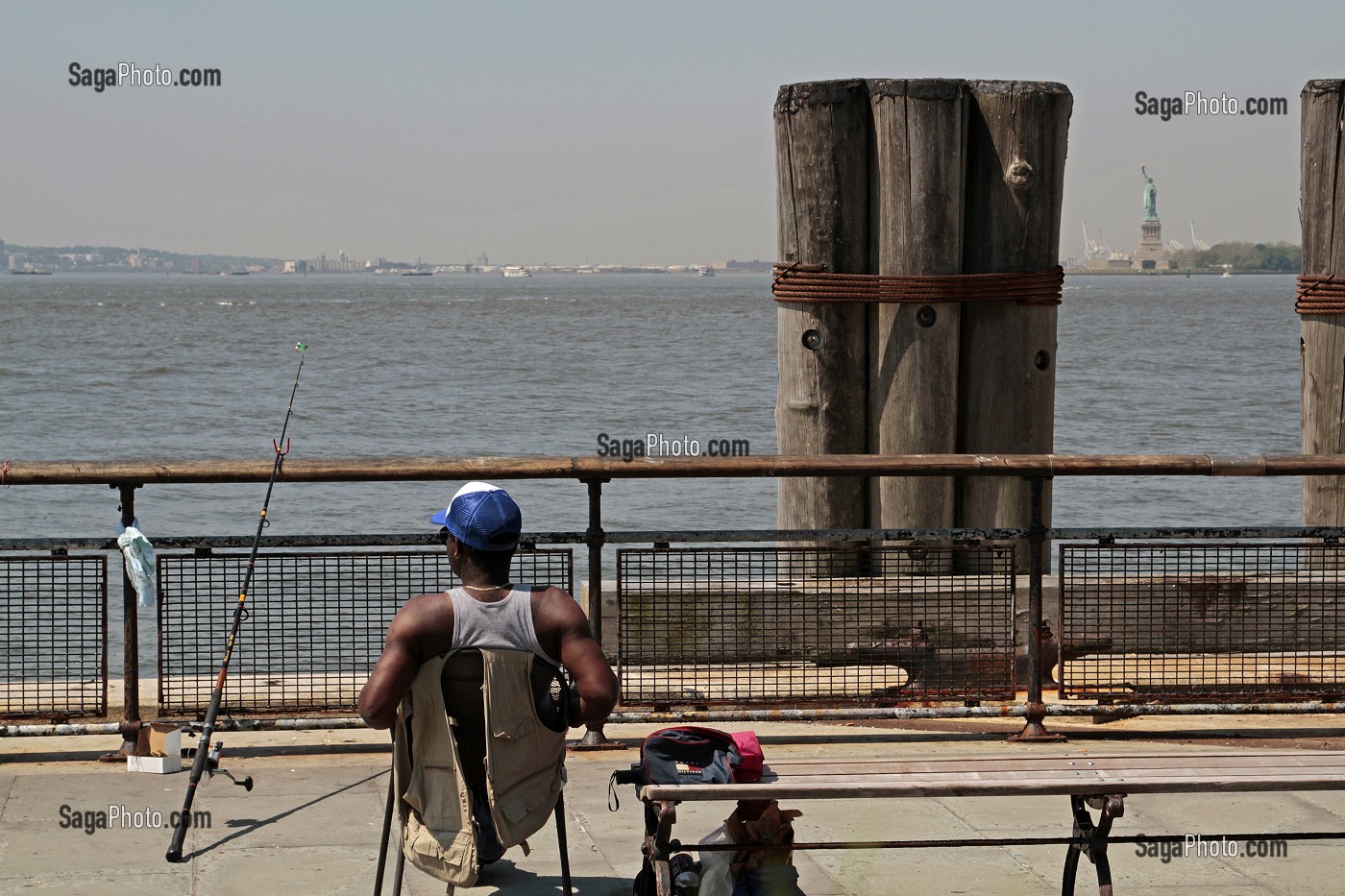 EMBARCADERE POUR LES CROISIERES A DESTINATION DE LIBERTY ISLAND OU FUT ERIGEE LA STATUE DE LA LIBERTE, BATTERY PARK, MANHATTAN, NEW YORK CITY, ETAT DE NEW YORK, ETATS-UNIS 