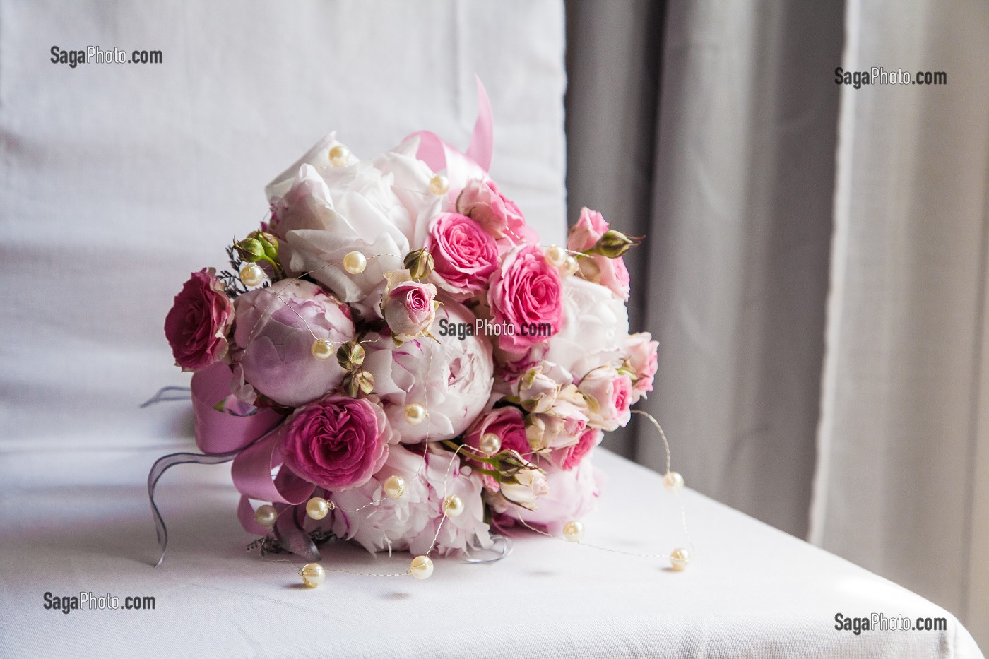 ILLUSTRATION MARIAGE, BOUQUET DE LA MARIEE 