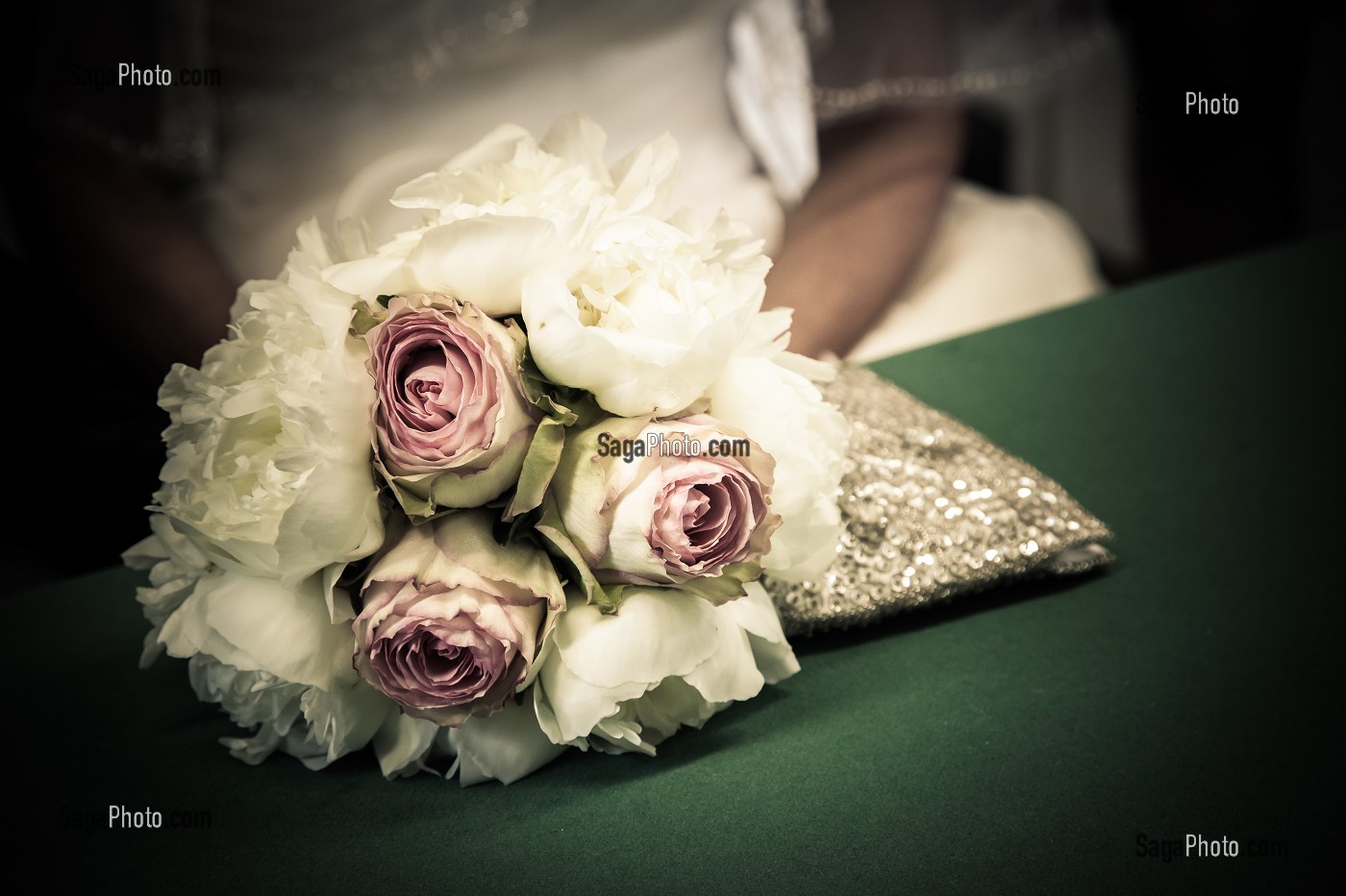 ILLUSTRATION MARIAGE, BOUQUET DE LA MARIEE 