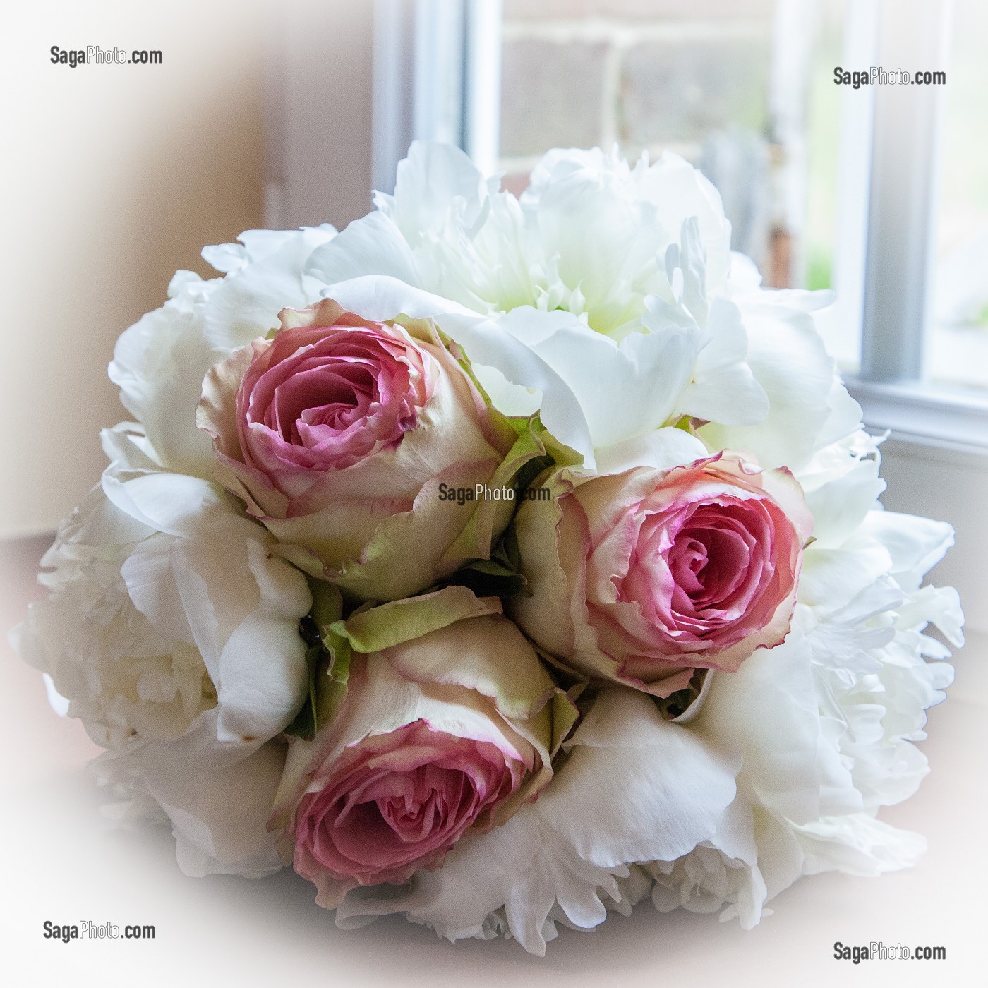 ILLUSTRATION MARIAGE, BOUQUET DE LA MARIEE 