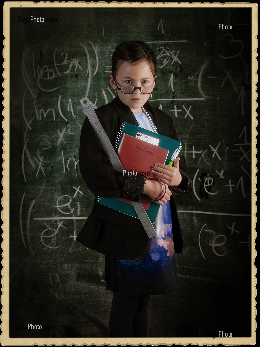 LA PROFESSEUR DE MATHEMATIQUES METIER DE REVE DES ENFANTS, QUAND JE SERAI GRAND, JE SERAI..., SERIE IMAGE EXPOSITION 