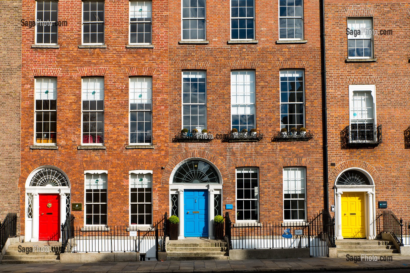  DUBLIN, TRAVELS IN THE CAPITAL, IRELAND