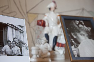 VILLA SANTO SOSPIR DECOREE ENTIEREMENT PAR JEAN COCTEAU, SAINT-JEAN-CAP-FERRAT, ALPES-MARITIMES (06), FRANCE MENTION OBLIGATOIRE: COLLECTION WEISWEILLER / SANTO SOSPIR 