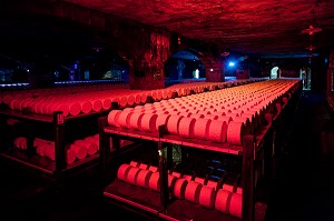 CAVE D'AFFINAGE DU FROMAGE ROQUEFORT, CAVE SOCIETE, GROUPE LACTALIS, (12) AVEYRON, MIDI-PYRENEES, FRANCE  