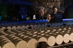 CAVE D'AFFINAGE DU FROMAGE ROQUEFORT, CAVE SOCIETE, GROUPE LACTALIS, (12) AVEYRON, MIDI-PYRENEES, FRANCE 