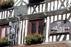 MAISON NATALE D'ALPHONSE ALLAIS ET PETIT MUSEE, HONFLEUR, CALVADOS (14), NORMANDIE, FRANCE 