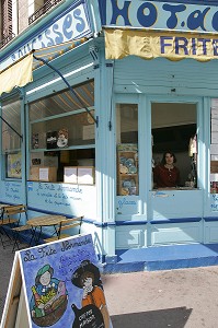 RESTAURATION RAPIDE ' LA FRITE NORMANDE', TROUVILLE-SUR-MER, CALVADOS (14), NORMANDIE, FRANCE 