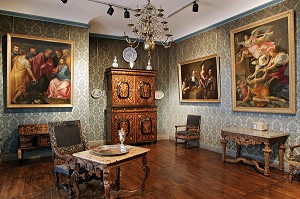 SALON BLEU, MUSEE DE ARTS DECORATIFS, HOTEL LALLEMANT, BOURGES, CHER (18), FRANCE 