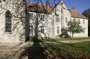 REFECTOIRE, EXTERIEUR, ABBAYE DE NOIRLAC, CHER (18), FRANCE 