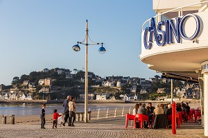 LA ROTONDE, CASINO DE PLENEUF-VAL-ANDRE, (22) COTES-D’ARMOR, BRETAGNE, FRANCE 