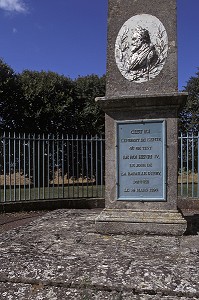 MONUMENT POUR LE PASSAGE D'HENRI IV, IVRY-LA-BATAILLE, EURE (27), NORMANDIE, FRANCE 