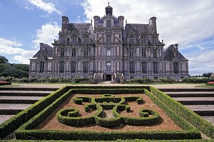 CHATEAU DE BEAUMESNIL, EURE (27), NORMANDIE, FRANCE 