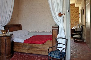 CHAMBRE DE MARCEL, MAISON DE TANTE LEONIE ET MUSEE MARCEL PROUST, ILLIERS-COMBRAY, EURE-ET-LOIR (28), FRANCE 