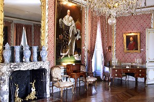 LE GRAND SALON, CHATEAU DE MAINTENON, EURE-ET-LOIR, FRANCE 