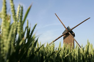 MOULIN A VENT DE SANCHEVILLE, EURE-ET-LOIR (28), FRANCE 