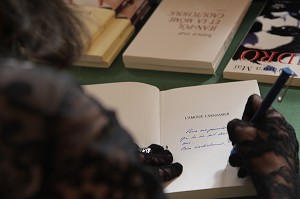SIGNATURE DES OUVRAGES, FETE DES LIVRES, LA FERTE-VIDAME, EURE-ET-LOIR (28), FRANCE 