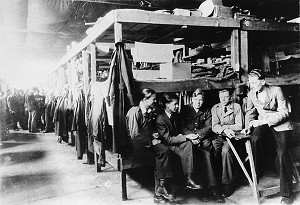 LE DORTOIR DES PRISONNIERS SEMINARISTES, SEMINAIRE DES BARBELES EN HOMMAGE A L'ABBE ALLEMAND FRANZ STOCK (1904-1948), LE COUDRAY, CHARTRES, EURE-ET-LOIR (28), FRANCE 