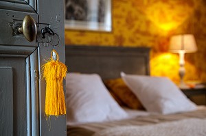 CHAMBRE D'HOTES ET GITE RURAL, DOMAINE DES EVIS, ROHAIRE, EURE-ET-LOIR (28), FRANCE 