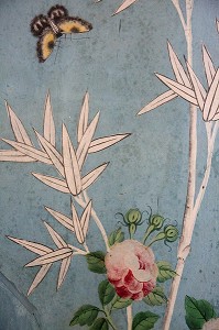 DETAIL DES PAPIERS PEINTS CHINOIS DATES DU 18EME SIECLE, SALON CHINOIS, CHATEAU DE MAINTENON, EURE-ET-LOIR (28), FRANCE 