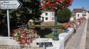 VILLAGE FLEURI DE ILLIERS-COMBRAY, MAISON DE TANTE LEONIE OU MARCEL PROUST A PASSE SON ENFANCE, EURE-ET-LOIR (28), FRANCE 