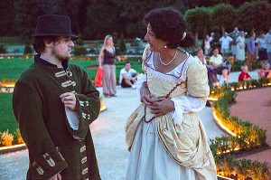 'MADAME DE MAINTENON OU L'OMBRE DU SOLEIL', SPECTACLE SONS ET LUMIERE EVOQUANT L'HISTOIRE DE L'EPOUSE SECRETE DU ROI LOUIS XIV, SCENOGRAPHIE DE XAVIER DE RICHEMOND, CHATEAU DE MAINTENON, EURE-ET-LOIR (28), FRANCE 