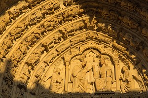 DETAIL DES SCULPTURES DU PORTAIL NORD DE LA CATHEDRALE NOTRE-DAME, CHARTRES, EURE-ET-LOIR (28), FRANCE 