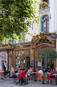 RESTAURANT, CAFFE DANTE, GRANDE-RUE MAURICE VIOLLETTE, DREUX, EURE-ET-LOIR (28), FRANCE 