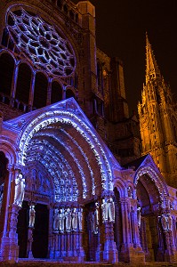 FESTIVAL DE CHARTRES EN LUMIERES SUR LE PORTAIL NORD DE LA CATHEDRALE NOTRE-DAME, CHARTRES, EURE-ET-LOIR (28), FRANCE 