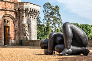 EXPOSITION DE L'ARTISTE SCULPTEUR ANTONIUCCI VOLTI (1915-1989), COUR D'HONNEUR, CHATEAU DE MAINTENON (28), FRANCE 