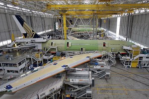 VISITE DE L'USINE D'ASSEMBLAGE DE L'AIRBUS A380 A L'AEROSPATIALE DE TOULOUSE, HAUTE-GARONNE (31), FRANCE 