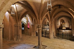 CRYPTE INFERIEURE, BASILIQUE SAINT-SERNIN, ART ROMAN, TOULOUSE, HAUTE-GARONNE (31), FRANCE 