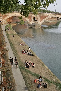 PONT-NEUF ET PROMENADE SAINT-MARTIN, BORDS DE LA GARONNE, TOULOUSE, HAUTE-GARONNE (31), FRANCE 