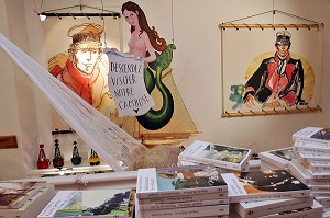 RAYON BANDES DESSINEES (BD), DROGUERIE DE MARINE, SAINT-MALO, ILLE-ET-VILAINE (35), FRANCE 