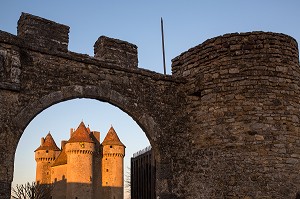 CHATEAU DE SARZAY, ANCIENNE FORTERESSE FEODALE DES 14 ET 15 EME SIECLE, LA VALLEE NOIRE DE GEORGE SAND DANS LE BERRY (36), FRANCE 