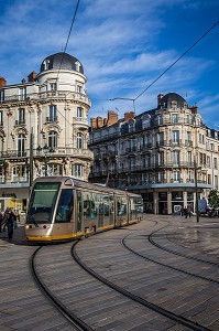 TRAMWAY TAO, PLACE DU MARTROI, ORLEANS, (45) LOIRET, CENTRE, FRANCE 